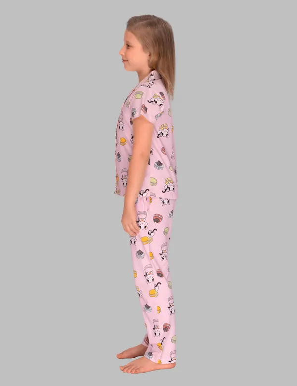 Pink_Bun_And_Kitty_Collar_And_Pajama_Set_For_Girls