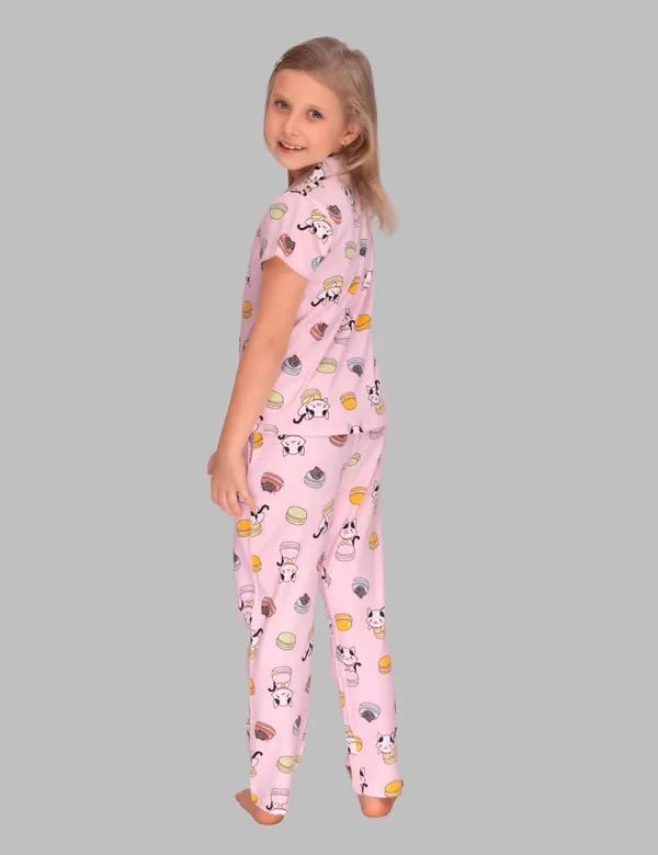 Pink_Bun_And_Kitty_Collar_And_Pajama_Set_For_Girls