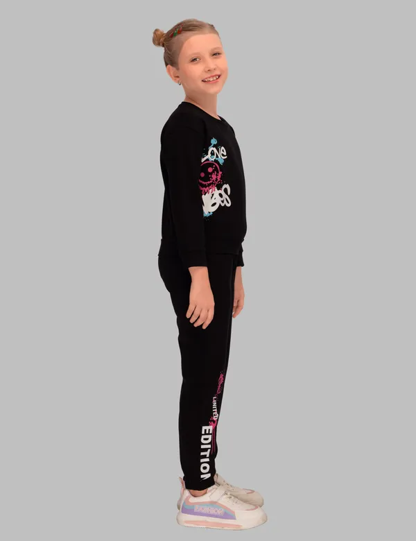 Black_Cotton_Love_Vibes_acksuit_For_Mom