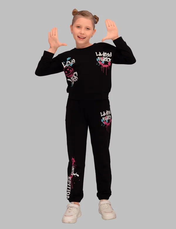 Black_Cotton_Love_Vibes_acksuit_For_Mom