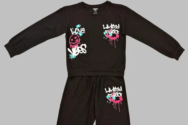 Black_Full_Sleeves_ack_Suits_For_Girls
