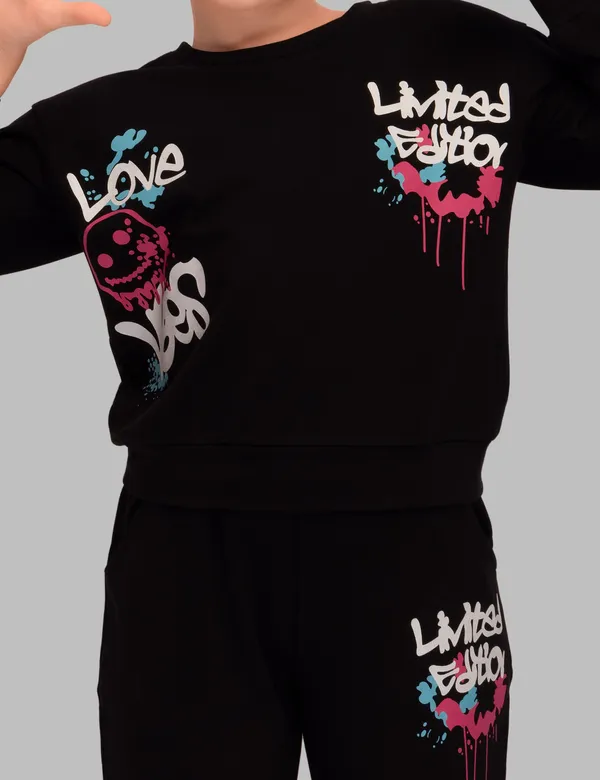 Black_Full_Sleeves_ack_Suits_For_Girls