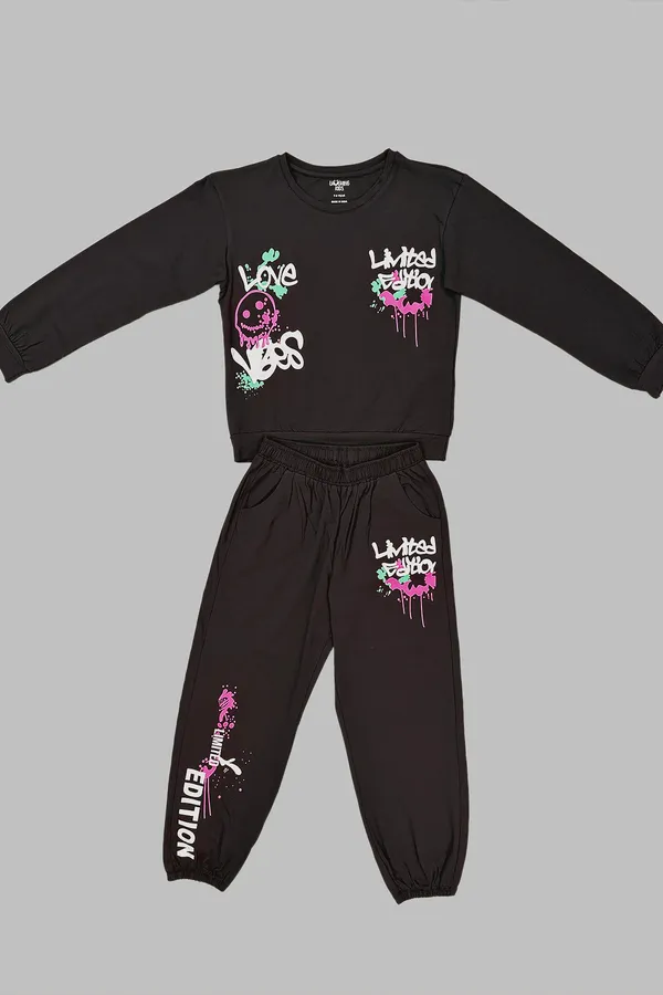 Black_Full_Sleeves_ack_Suits_For_Girls
