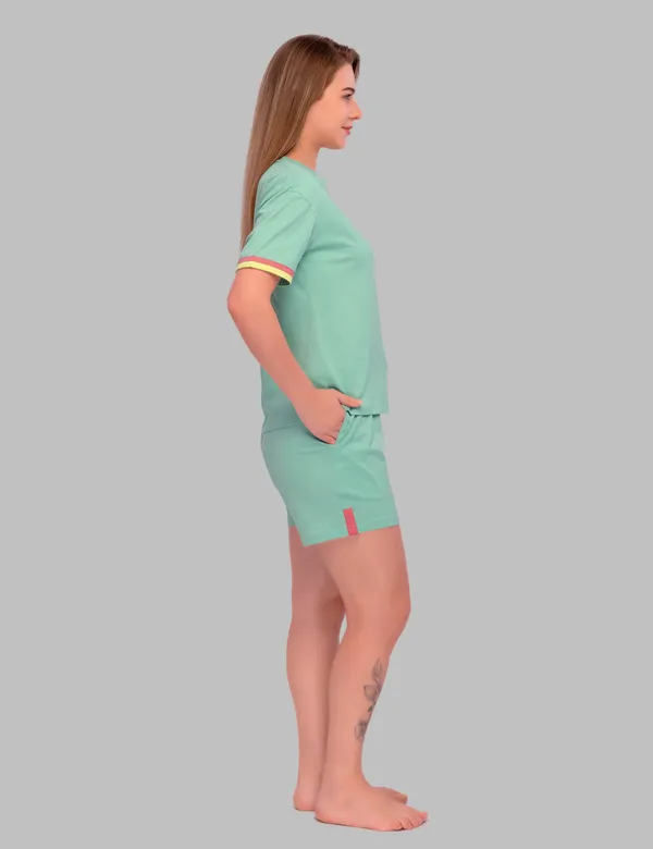Green_Cotton_Twinning_Top_Shorts_Set_For_Moms