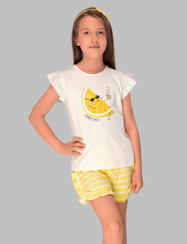 White_Summer_Special_Shorts_Set_For_Girls