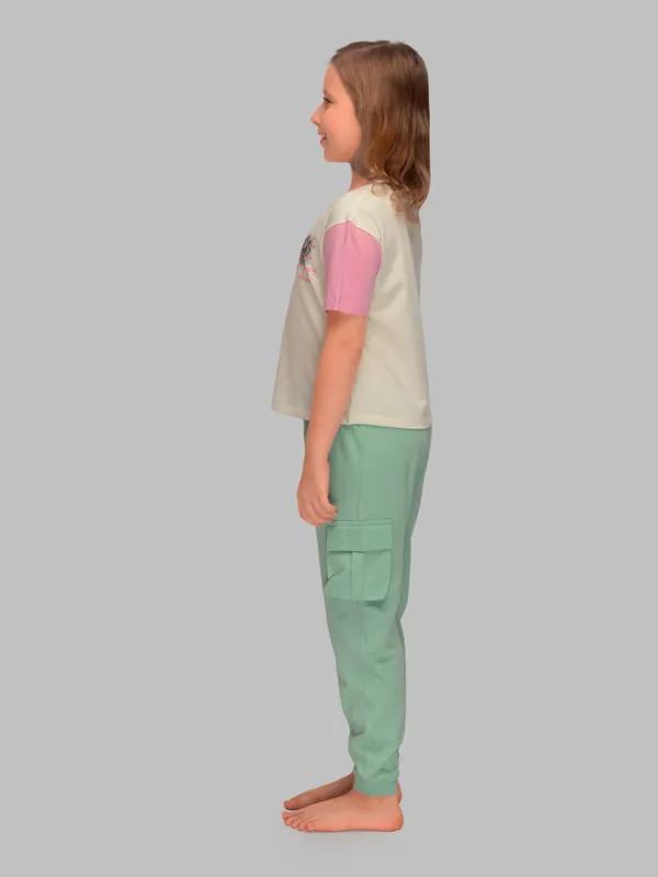 Color_Blocked_Top_And_Joggers_Sets