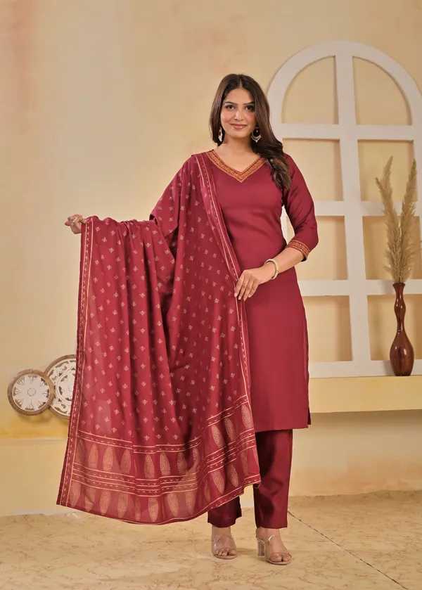 Maroon_And_Black_Viscose_Rayon_Embroidered_V_Neck_A-Line_Kurta_Pant_And_Dupatta_For_Women_And_Girls_|_Pack_Of_2
