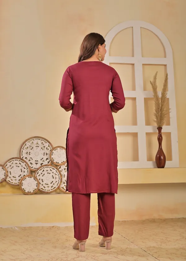 Maroon_And_Black_Viscose_Rayon_Embroidered_V_Neck_A-Line_Kurta_Pant_And_Dupatta_For_Women_And_Girls_|_Pack_Of_2