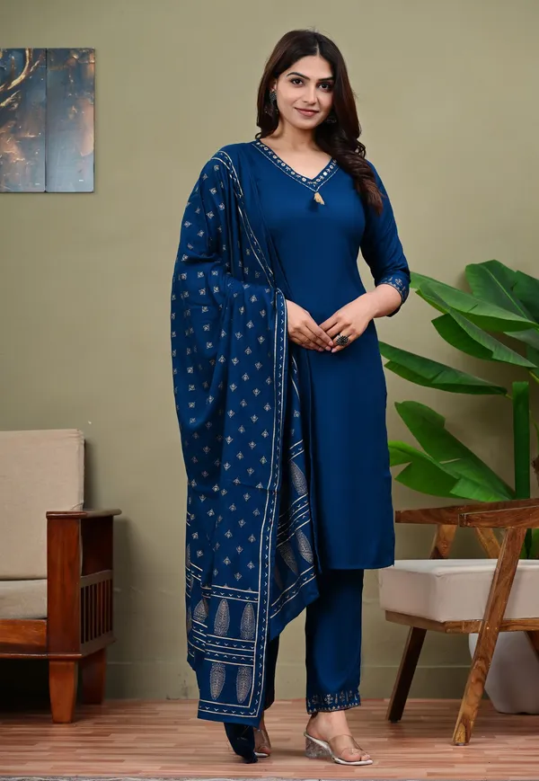 Maroon_And_Dark_Blue_Viscose_Rayon_Embroidered_V_Neck_Straight_Kurta_Pyjama_And_Dupatta_For_Women_And_Girls_|_Pack_Of_2