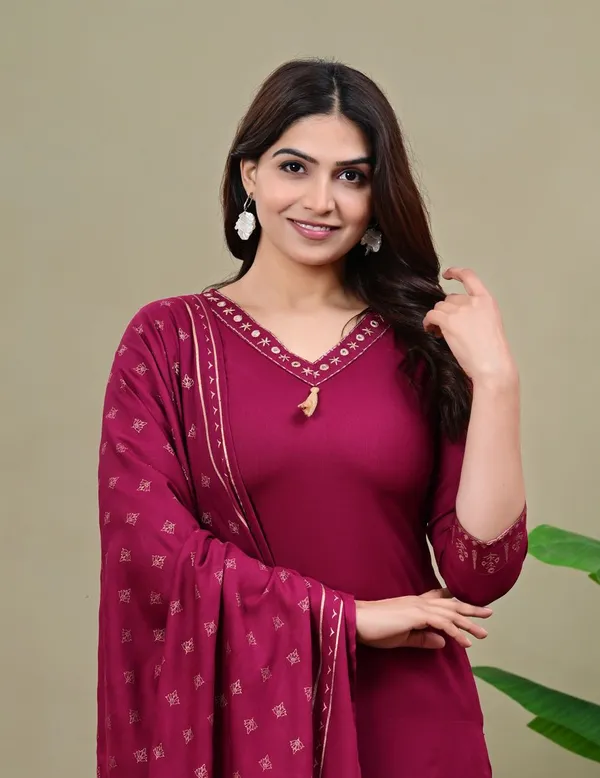 Maroon_Viscose_Rayon_Embroidered_V_Neck_Straight_Kurta_Pyjama_And_Dupatta_For_Women_And_Girls
