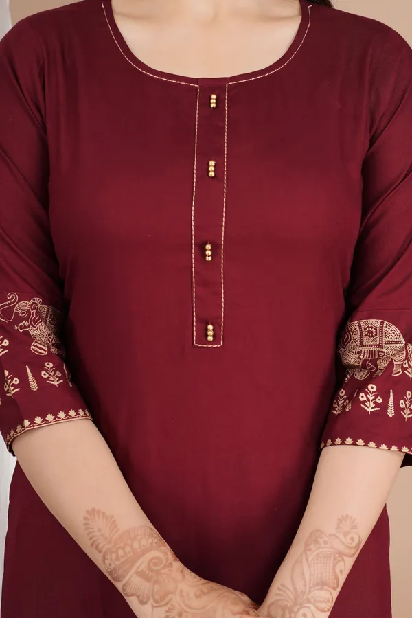 Maroon_Viscose_Rayon_Printed_Round_Neck_A-Line_Kurta_Pyjama_And_Dupatta_For_Women_And_Girls