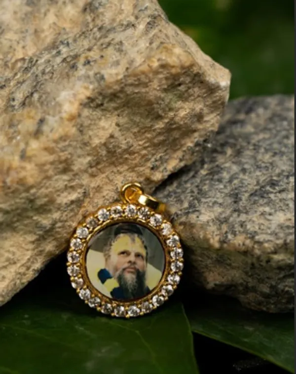 Silver_Permanand_Maharaj_Ji_Pendant_For_Unisex