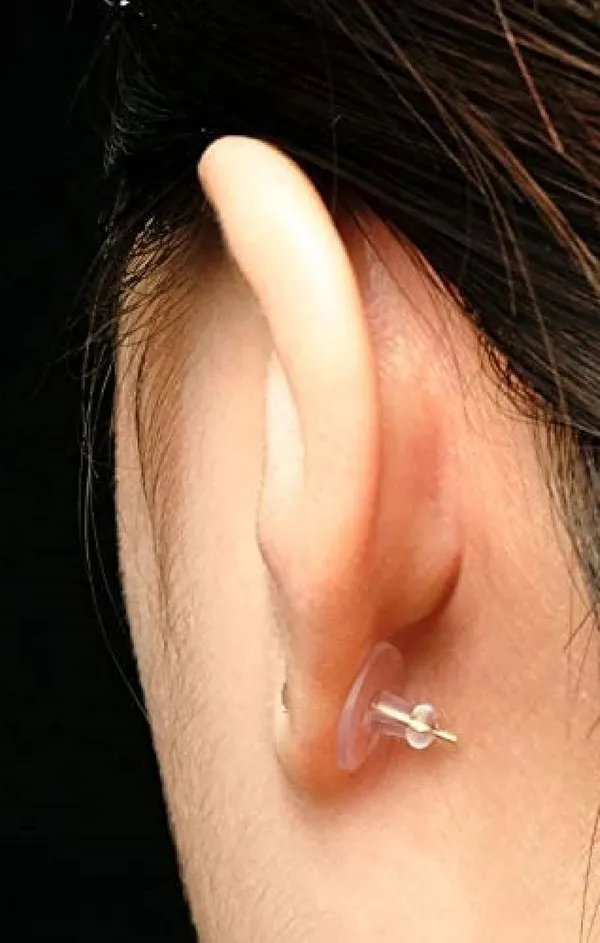 Earring_Back_Stopper_(200_Pcs)_–_Secure_Earring_Backs_for_Studs,_Earrings_Back_Stopper,_Silicone_Earring_Back_Stopper,_Earring_Safety_Backs_&_Ear_Lobe_Support
