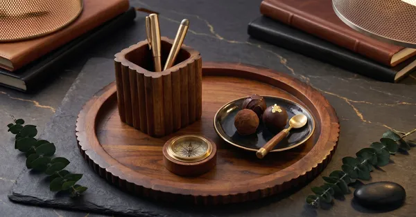 Fluted_Dining_Combo_Solid_Acacia_Tray_Mango_Wood_Cutlery_Stand