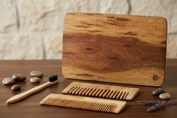 Eco_Living_Essentials_Combo_Acacia_Chopping_Board_Neem_Grooming_Kit