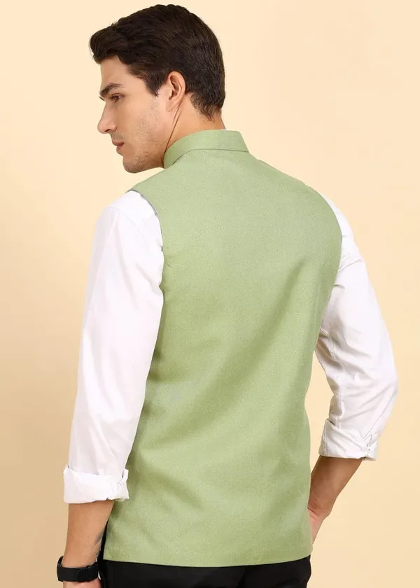 Pista_Green_Stylish_Woolen_Waistcoat_With_Pockets_Button_Closure_Slim_Fit_Vest_For_Men