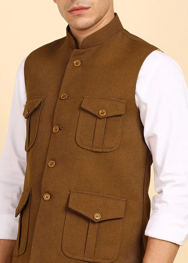 Wooden_Brown_Stylish_Woolen_Waistcoat_With_Pockets_Button_Closure_Slim_Fit_Vest_For_Men