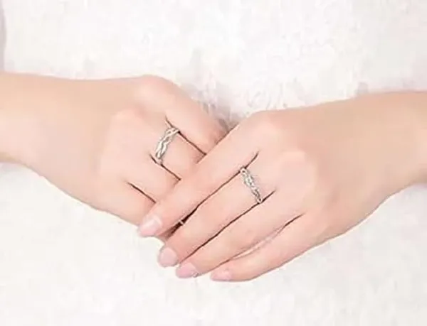Women_Heart_Design_Adjustable_Ring_FingCouple_Ring_For_Women_Girls_Men_Boys_Rings_Wife_Girlfriend_Valentine_Love_Gifts_-_Couple_Rings