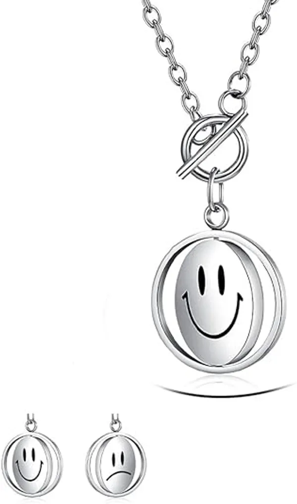 Men_Pendant_|_Pendant_For_Men_|_Smiley_Pendant_|_Women_Pendant_|_Lockets_For_Girls_Pack_Of_2