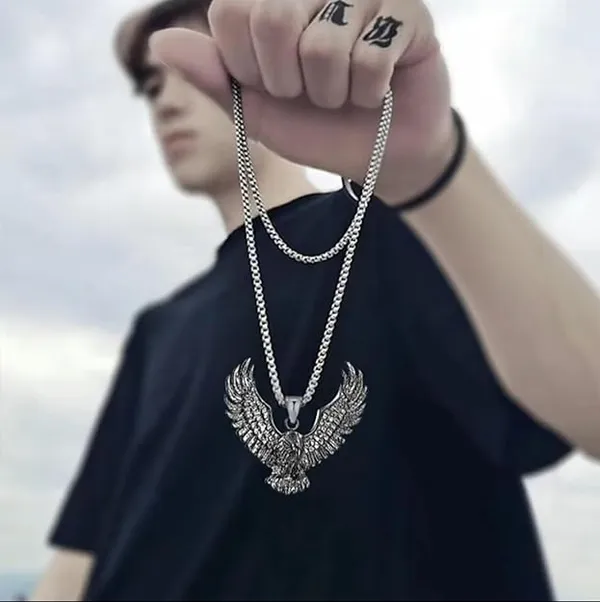 Pack_of_1_Silver_Alloy_Locket_For_Men