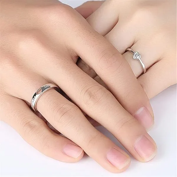 Pack_Of_2__Viyyavi_Endless_Love_Engraved_Crystal_Heart_Couple_Ring_for_Men_and_Women_Silver_Brass_Ring_For_Women_