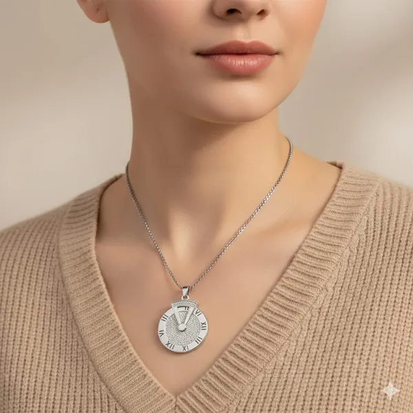 Roman_Crystal_Silver_Chain_Pendant_Necklace_For_Men_And_Boys