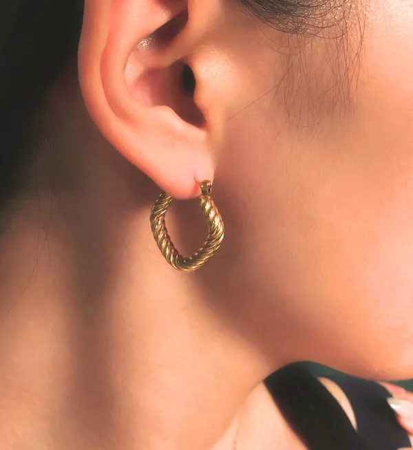 Gold_Plated_Stainless_Steel_Twisted_Rope_Hoops_Earrings_For_Women