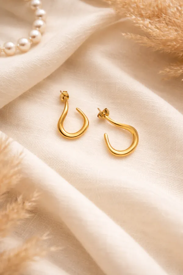 Gold_Plated_Stainless_Steel_Teardrop_Hoop_Earrings_For_Women
