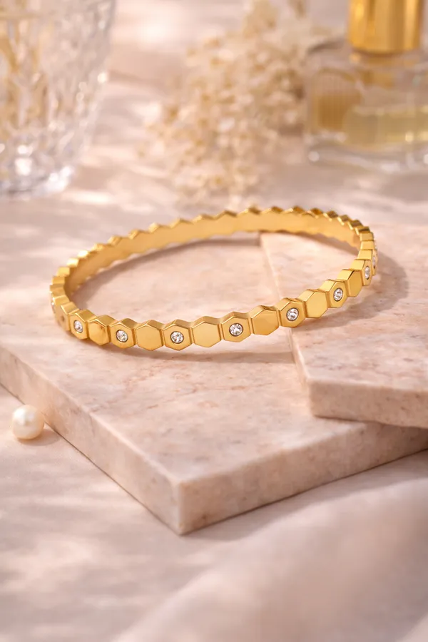 Hexa_Spark_Gold_Bangle