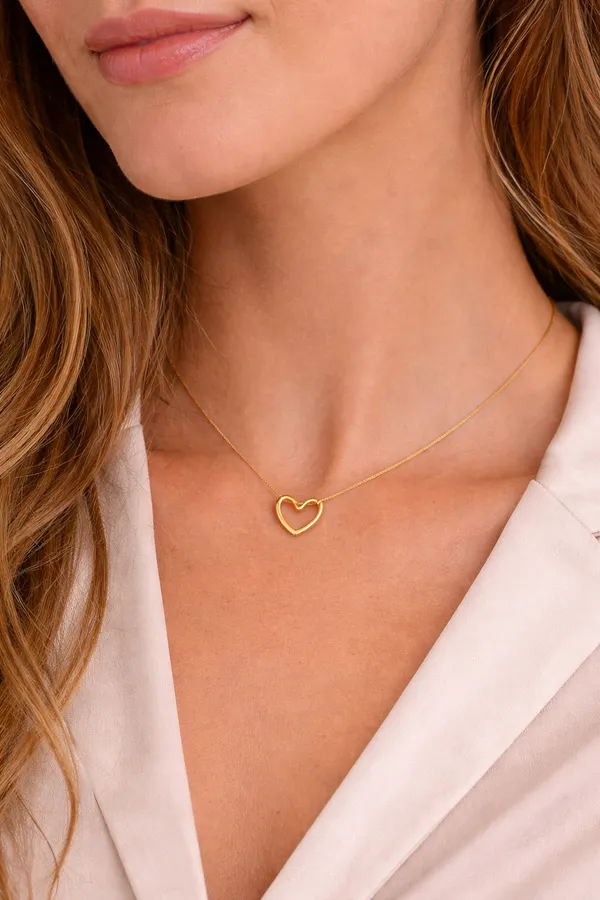 Hollow_Heart_Gold_Pendant
