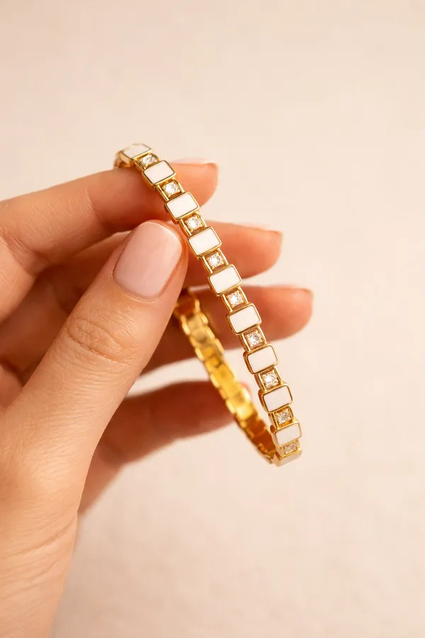 Gold_Plated_Stainless_Steel_Mother_Of_Pearl_Link_Bracelet_For_Women