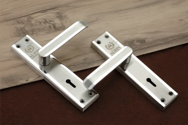 Stainless_Steel_Home_Lock_Set_For_Traditional_Doors