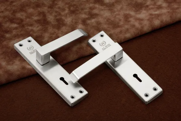 Stainless_Steel_Home_Lock_Set_For_Main_Doors