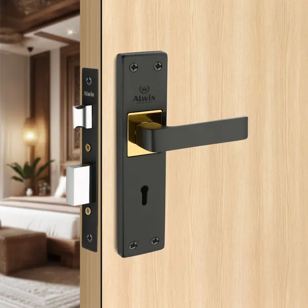 Iron_Home_Lock_Set_For_Main_Doors