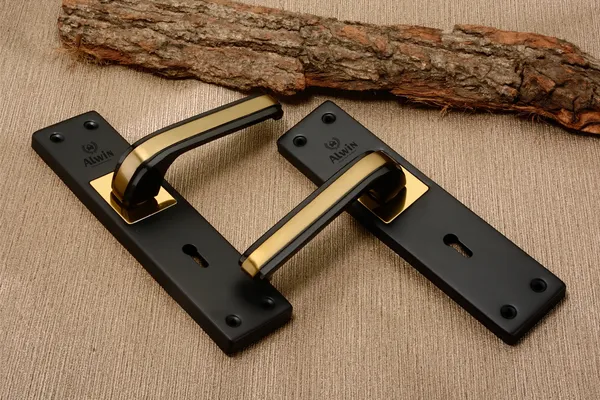 Iron_Home_Lock_Set_For_Bedroom_Doors