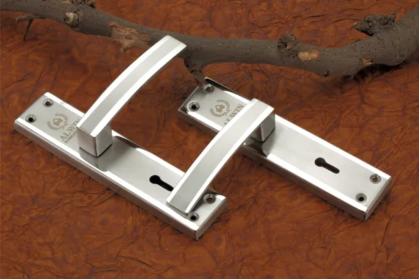 Stainless_Steel_Home_Lock_Set_For_Main_Doors
