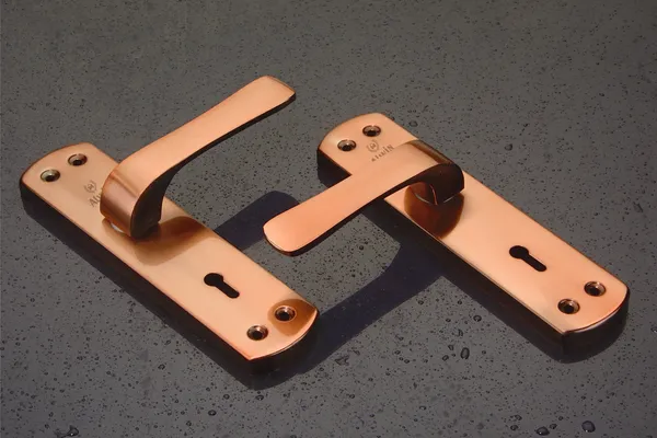 Iron_Home_Lock_Set_For_Residential_Doors