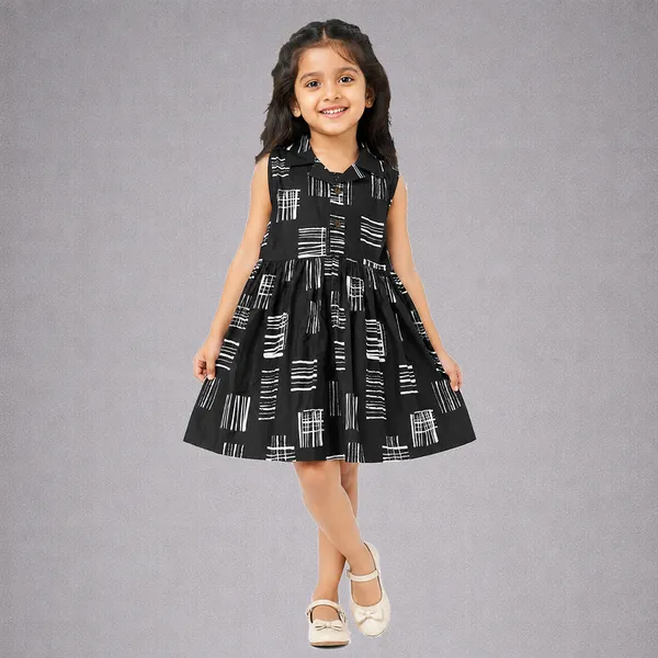 Black_Premium_Printed_Knee_Length_Fit_And_Flare_Sleeveless_Collar_Dress_For_Kids