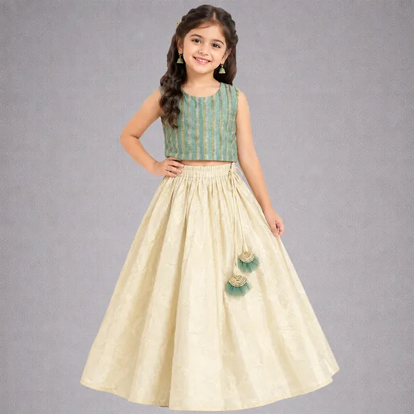 Teal_and_Ivory_Back_Bow_Lehnga