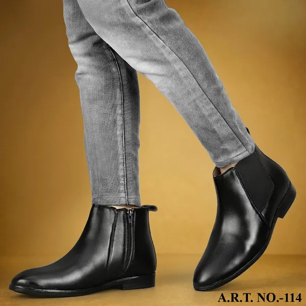 Black_Classic_Chelsea_Boots_Leather_Ankle_Boots_With_Elastic_Side_Panels_For_Men