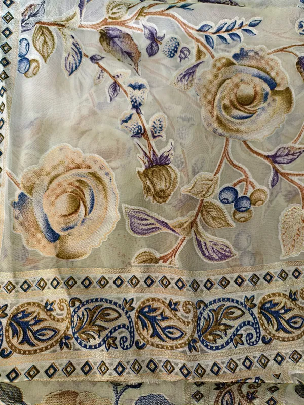 Combo_Mint_Melody__Brasso_Floral_Dupatta_With_Gold_Jacquard_Border_Printed_Peacock_Potli