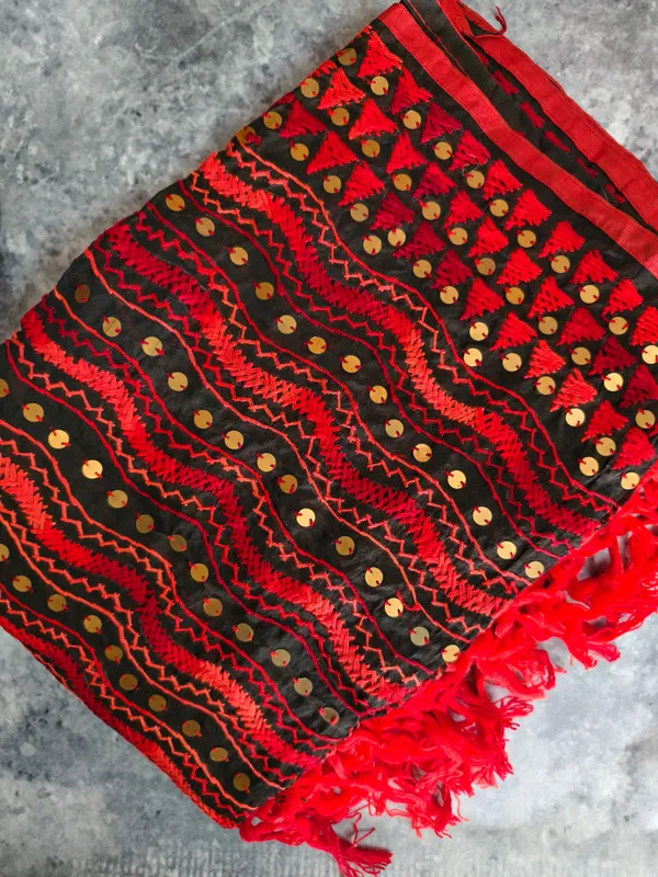 Premium_Red_Black_Dupatta_With_Intricate_Thread_Work_Golden_Sequins