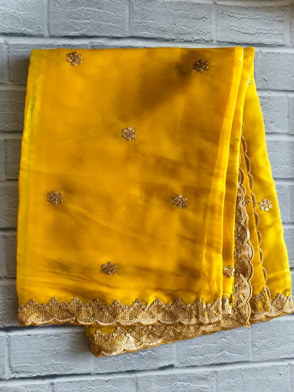 Festive_Haldi_Yellow_Embellished_Dupatta_With_Premium_Lace_Border