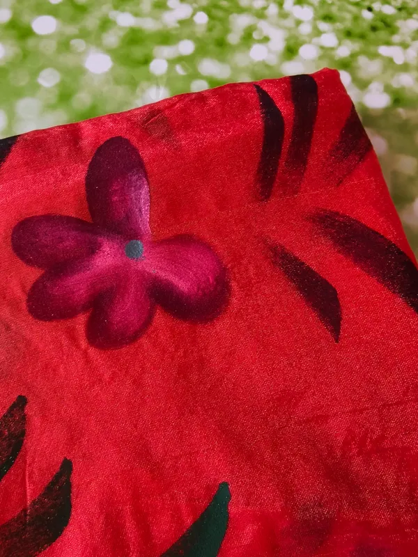 Hand_Painted_Tomato_Red_Pure_Cotton_Dupatta_With_Floral_Art