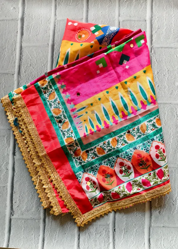Festive_Mosaic_Print_Dupatta_With_Mirror_Work