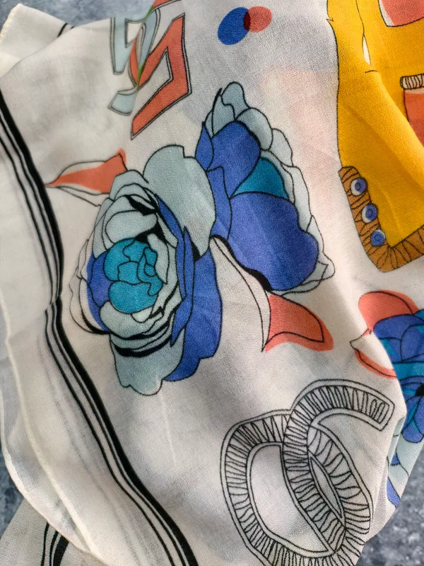 Designer_masterpiece_stole