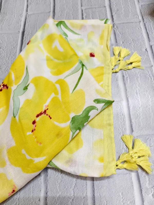 Sunny_Floral_Whisper_Stole