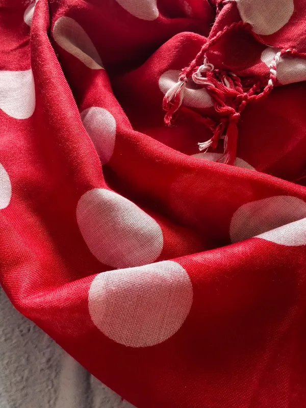 Red_And_White_Polka_Dot_Scarf