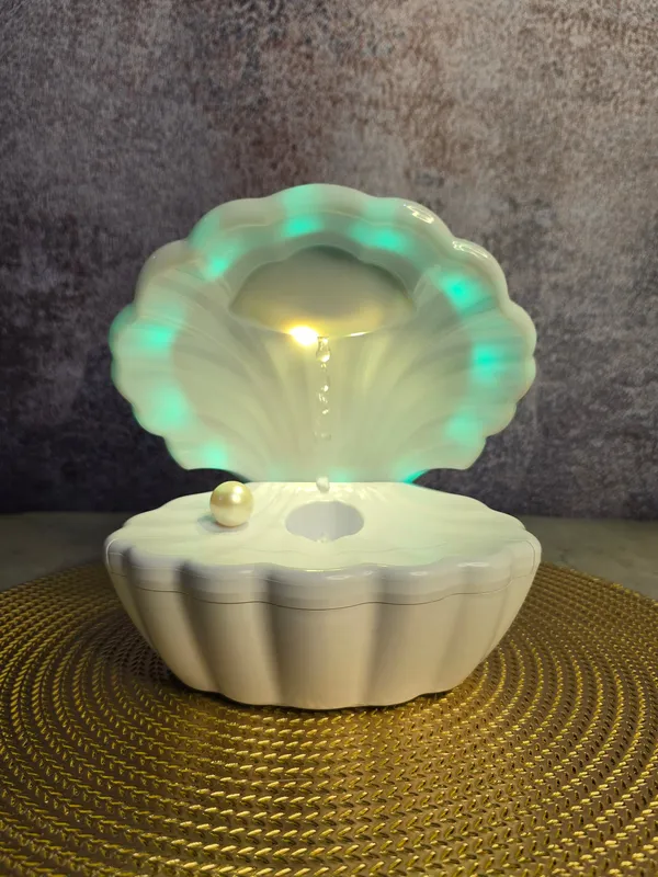 White_Abs_Plastic_Portable_Humidifier_For_Home_Decor