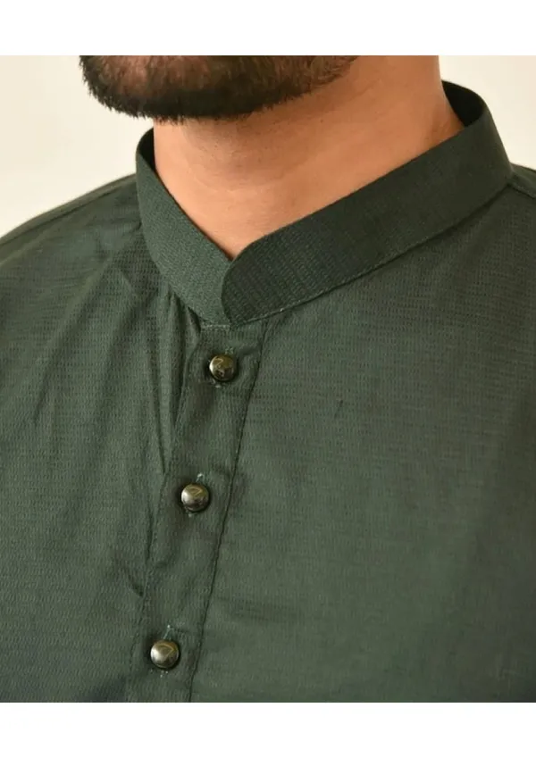 Bottle_Green_Pure_Cotton_Solid_Bottle_Kurta_For_Men